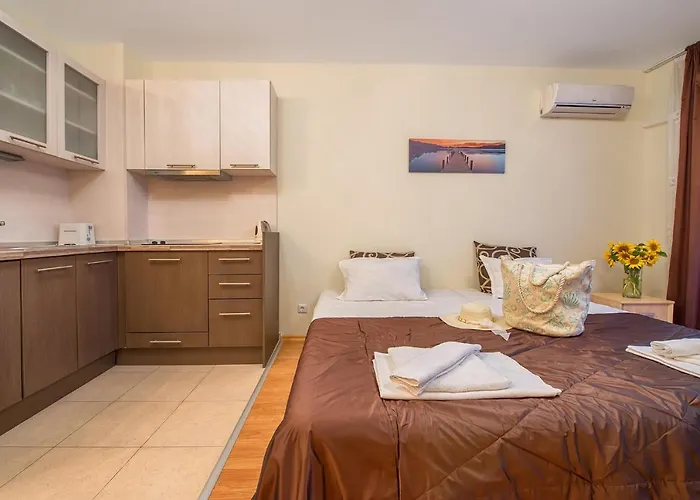 公寓 Admiral Plaza