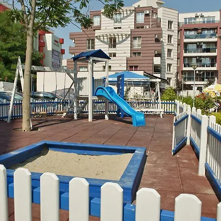 Admiral Plaza Apartament