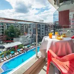 Admiral Plaza * ساني بيتش