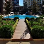Admiral Plaza