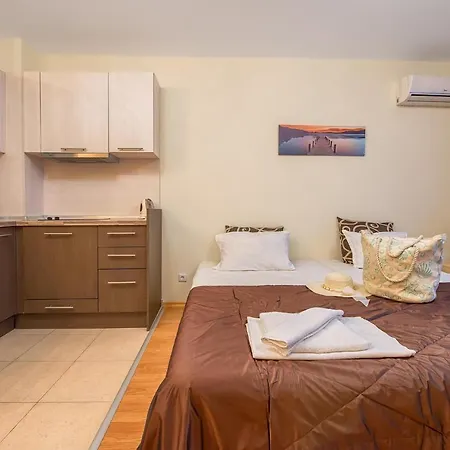 شقة Admiral Plaza